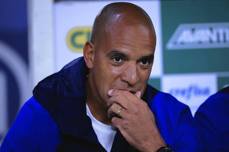 &Eacute; O PREFERIDO! Cruzeiro define nome de substituto de Pepa