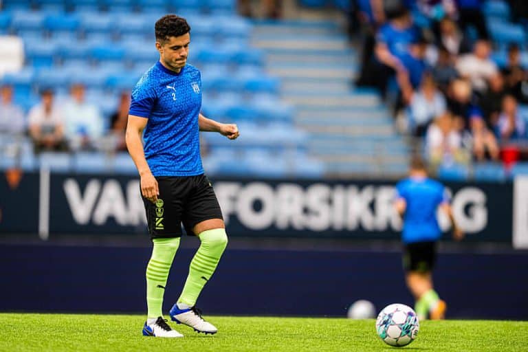 Klaksv&iacute;k: time das Ilhas Faro&eacute; faz hist&oacute;ria na Europa com brasileiro em busca de reden&ccedil;&atilde;o