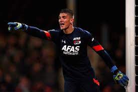 N&Atilde;O QUERIA SER GOLEIRO! Conhe&ccedil;a a hist&oacute;ria de Sergio Rochet, her&oacute;i do Internacional