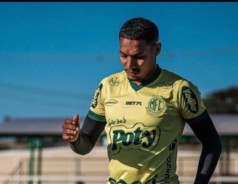 Jogador do Mirassol se pronuncia ap&oacute;s ser acusado de agress&atilde;o