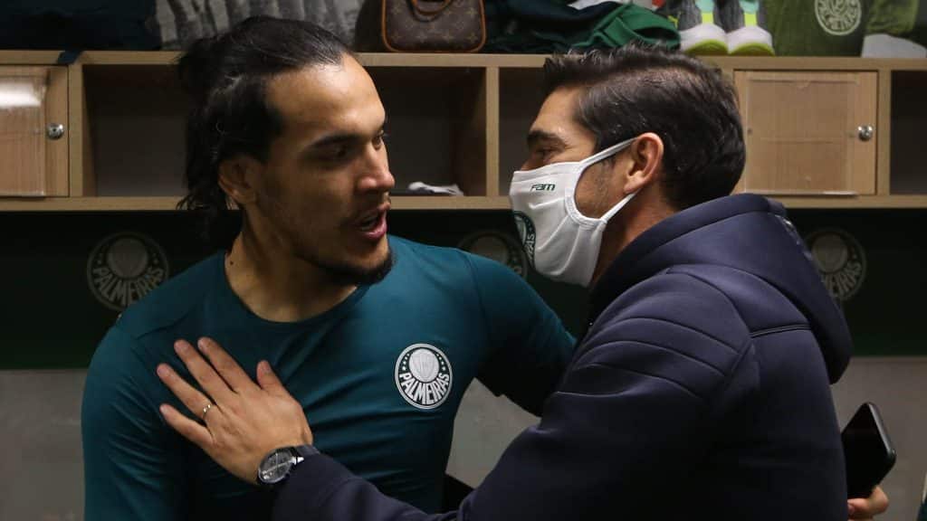Abel Ferreira descobre &lsquo;novo Gustavo G&oacute;mez&rsquo; e Palmeiras sabe valor para fechar neg&oacute;cio