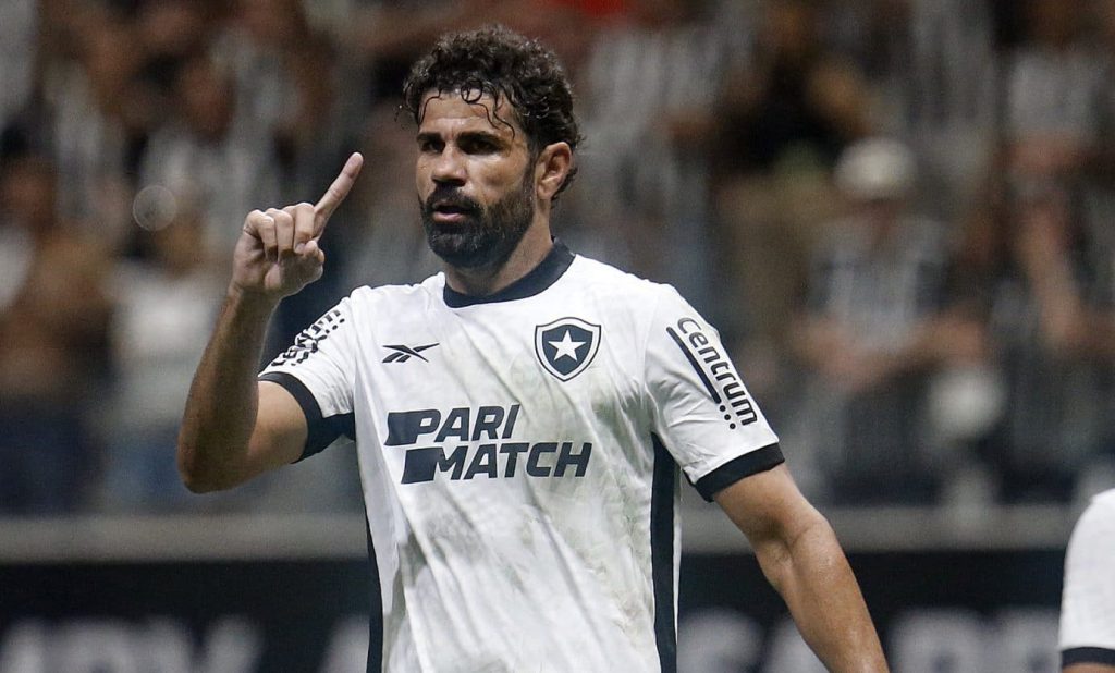 Botafogo j&aacute; sofreu gol &lsquo;id&ecirc;ntico&rsquo; ao anulado de Diego Costa e incoer&ecirc;ncia irrita geral