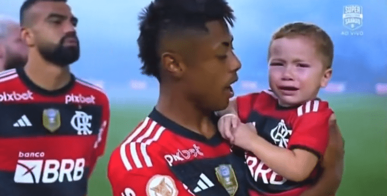 Dublador desvenda o que Bruno Henrique disse para crian&ccedil;a e encerra mist&eacute;rio no Flamengo
