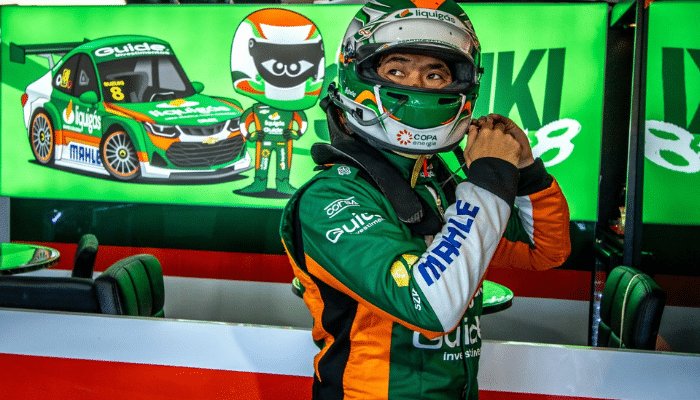 MODO TURBO! Piloto da Stock Car promete correr em alta velocidade para acompanhar o S&atilde;o Paulo