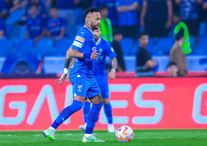 Brasileiro salva Al-Hilal de derrota no Saudit&atilde;o. Mas n&atilde;o foi Neymar!