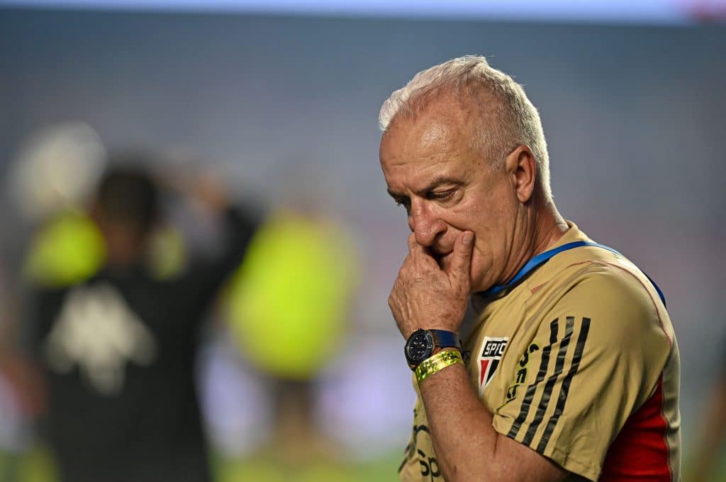 &Uacute;LTIMA HORA! S&atilde;o Paulo prepara sa&iacute;da de medalh&atilde;o com aval de Dorival Jr ap&oacute;s t&iacute;tulo da Copa do Brasil