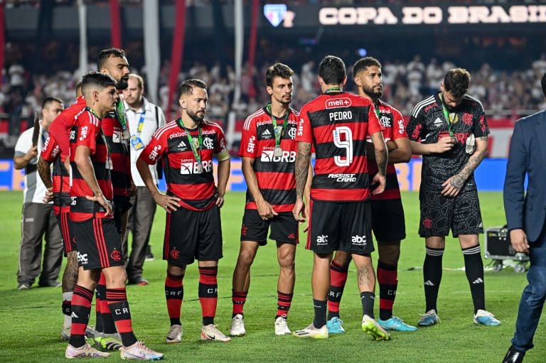 O cheirinho n&atilde;o engana: Flamengo dispara no ranking dos maiores vices do futebol brasileiro