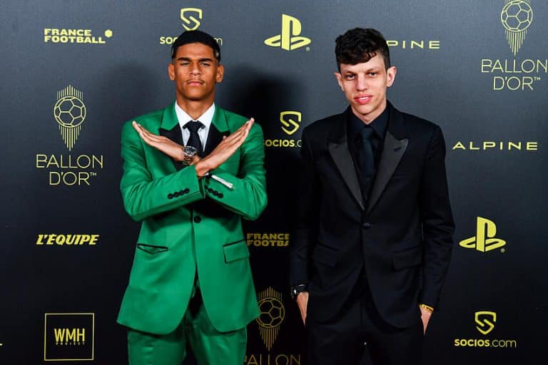 Nome de filho de Luva de Pedreiro &eacute; atualizado pelo influenciador