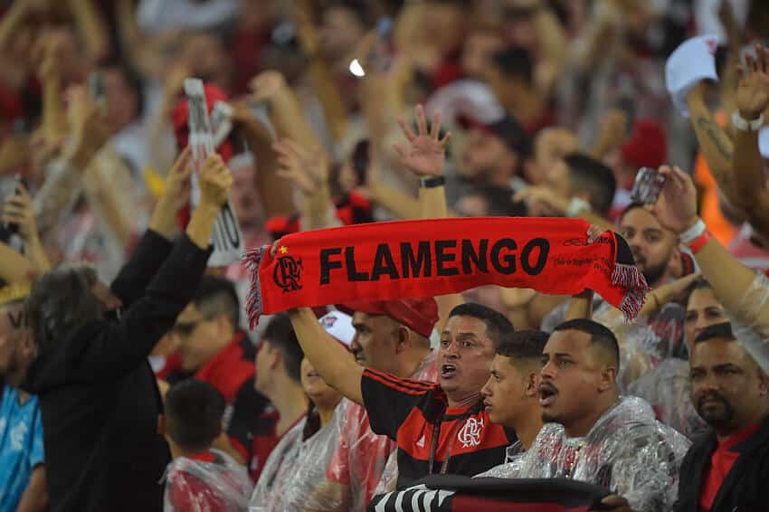 Torcida do Flamengo prepara festa para final da Copa do Brasil e valor arrecado &eacute; SURREAL