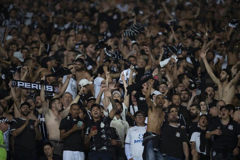 Veja as probabilidades do Corinthians para novo t&eacute;cnico com base em n&uacute;meros