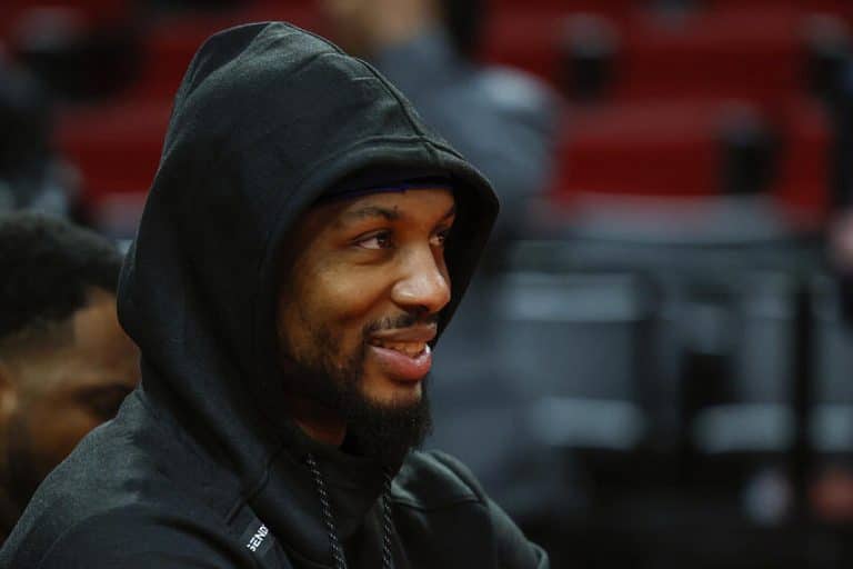 Agente de Lillard s&atilde;o definitivos sobre a situa&ccedil;&atilde;o do astro do Portland