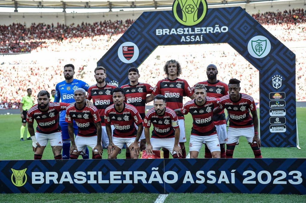 Mais de R$ 35 milh&otilde;es/m&ecirc;s: sal&aacute;rios dos jogadores do Flamengo s&atilde;o revelados para Na&ccedil;&atilde;o
