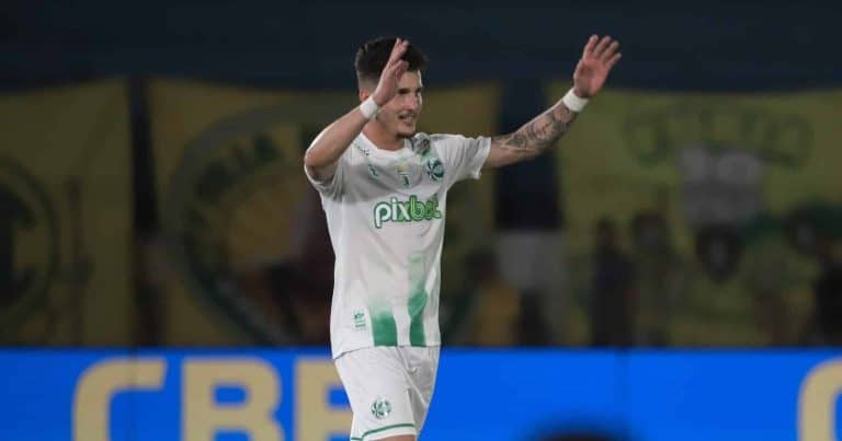 Destaque na S&eacute;rie B, Danilo Boza revela &lsquo;catimba&rsquo; de Luis Su&aacute;rez em Juventude x Gr&ecirc;mio