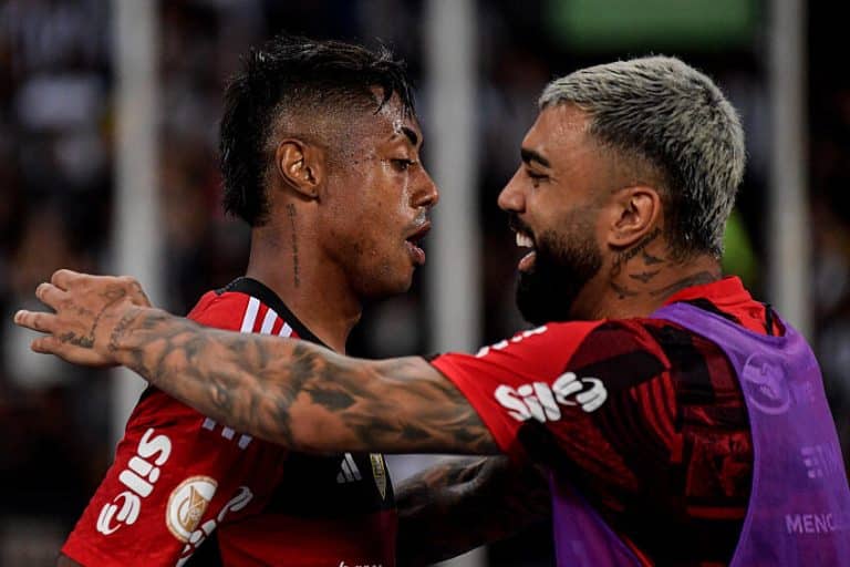 Jornalista crava nome de primeiro refor&ccedil;o do Flamengo para 2024