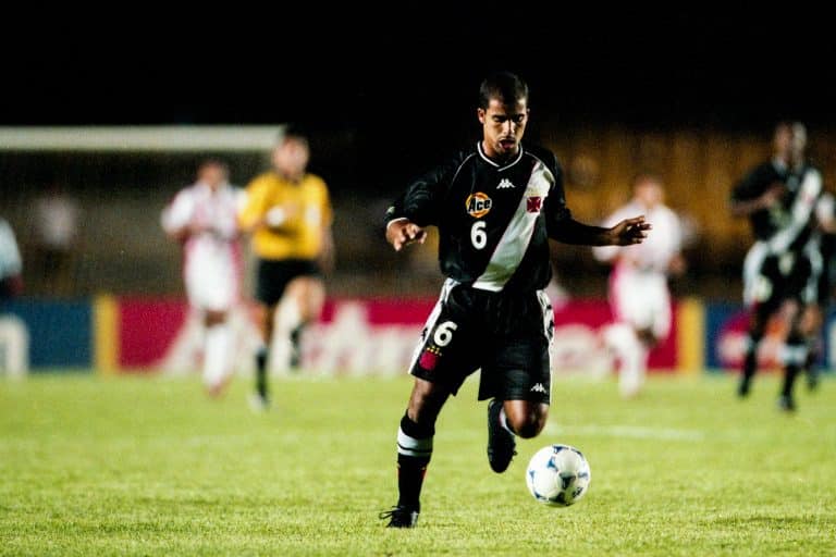 Veja quem s&atilde;o os 5 maiores laterais-esquerdos da hist&oacute;ria do Vasco da Gama