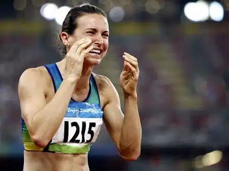 S&atilde;o Paulo faz Maurren Maggi CANCELAR compromisso e atleta manda a real sobre presidente Julio Casares