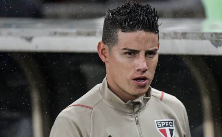 Como James Rodr&iacute;guez, Rivaldo j&aacute; foi banco em final e aconteceu isso