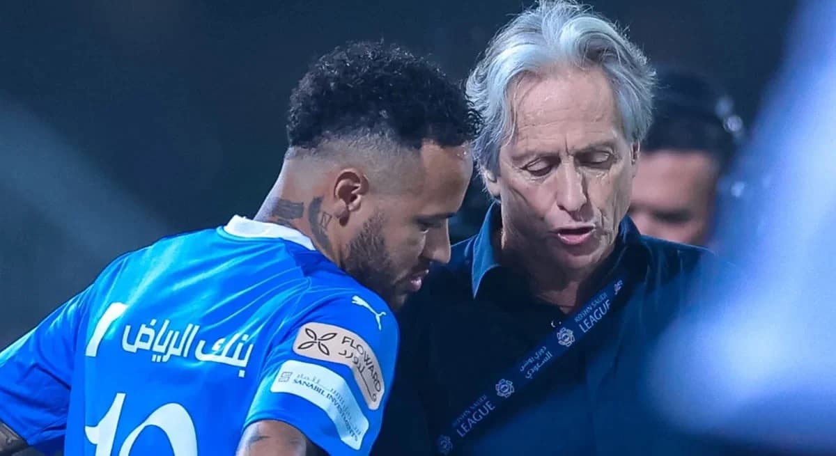 Torcida pede sa&iacute;da de Jorge Jesus do Al-Hilal e j&aacute; tem substituto&nbsp;definido