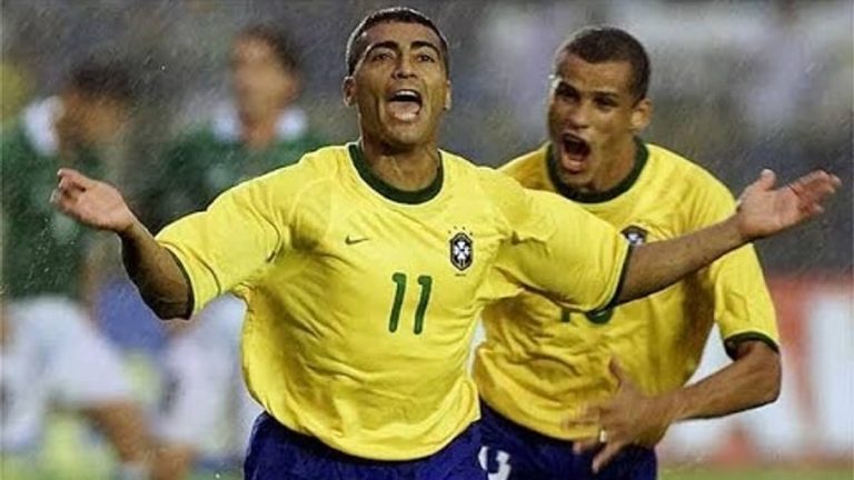 Lenda da Sele&ccedil;&atilde;o Brasileira conta bastidores de Copa do Mundo: &ldquo;Pensei em desistir&rdquo;