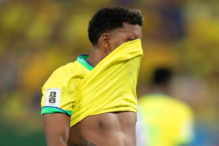 MARCA NEGATIVA! N&uacute;meros comprovam P&Eacute;SSIMO desempenho de atacantes do Brasil