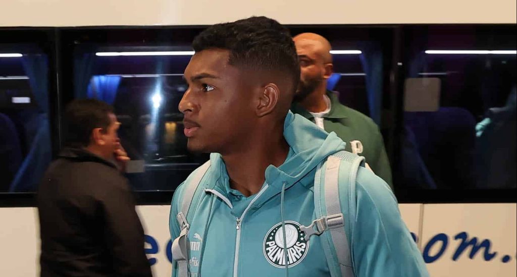 Confirmado, vale R$ 320 milh&otilde;es: Palmeiras toma DECIS&Atilde;O sobre Luis Guilherme ap&oacute;s interesse do futebol europeu