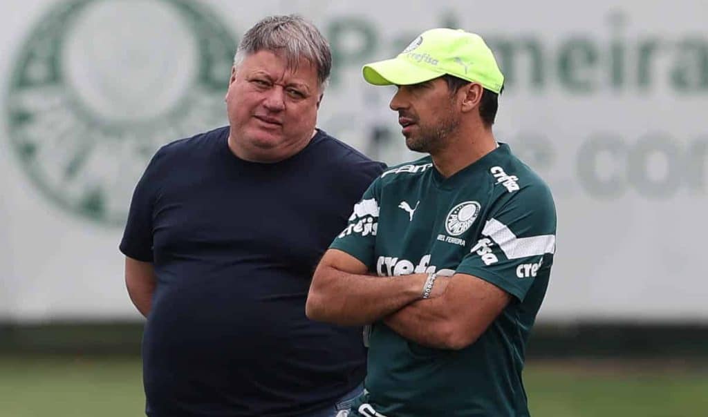 Caso de quebra de CONFIAN&Ccedil;A: diretoria do Palmeiras inicia CA&Ccedil;A AO X-9 denunciado por Abel Ferreira