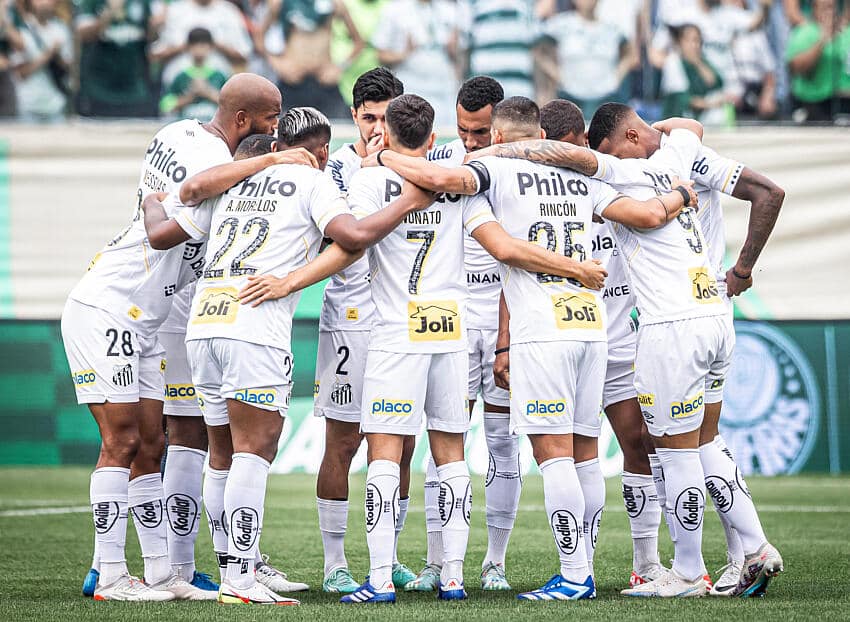 PROBLEMA NA RETA FINAL! Jogador do Santos se lesiona e DESFALCA equipe no Brasileir&atilde;o