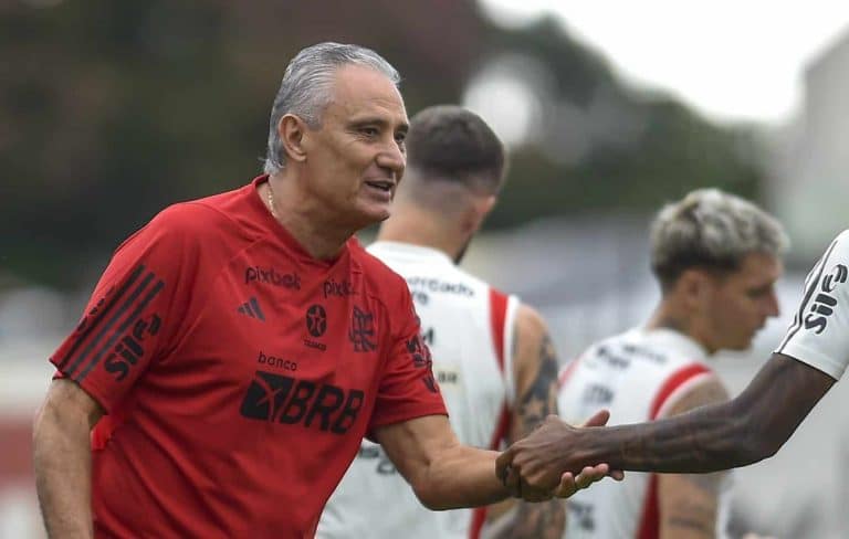 Atitudes que fazem a diferen&ccedil;a: Flamengo realiza SURPRESA para Tite e faz t&eacute;cnico CHORAR de emo&ccedil;&atilde;o