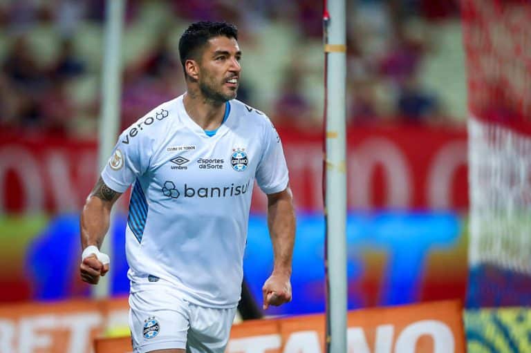 &Eacute; MUITO DINHEIRO! Segundo jornalista, lista de mais bem pagos tem Su&aacute;rez na ponta: veja todos