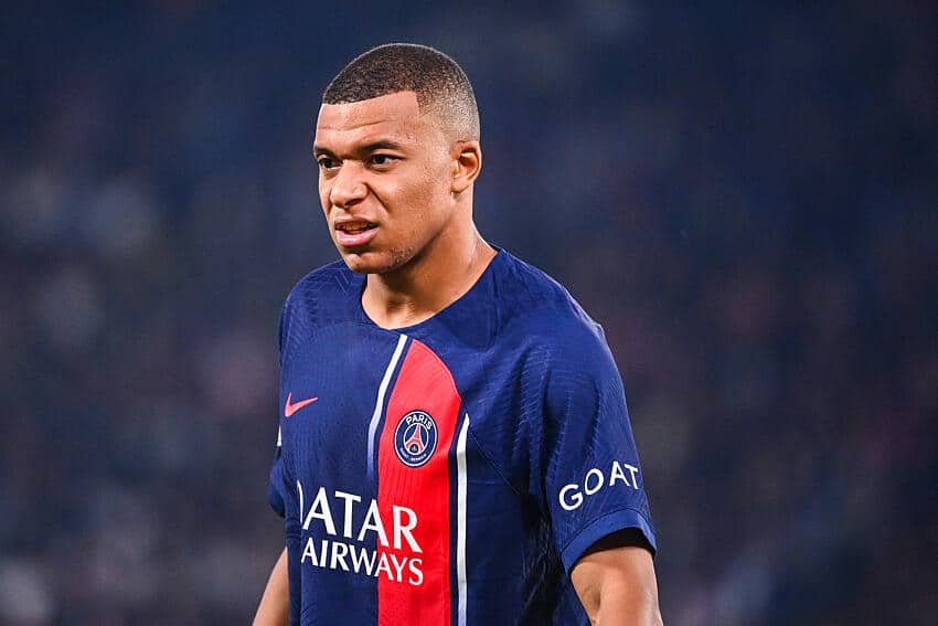 Par&ccedil;a de Neymar HUMILHA Mbapp&eacute;, e PSG &eacute; MASSACRADO na Champions