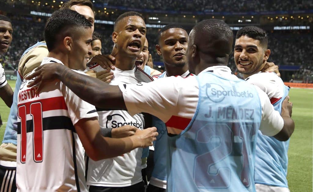 ELE FEZ ISSO MESMO! Jogador do S&atilde;o Paulo ZOA PALMEIRAS ap&oacute;s elimina&ccedil;&atilde;o na Libertadores