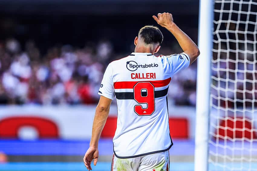 EXPLOS&Atilde;O DE GOLS! Jonathan Calleri invade o TOP 10 dos estrangeiros MAIS MORTAIS do Brasileir&atilde;o!