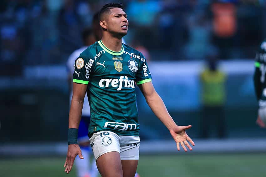 Em ranking que tem Cristiano Ronaldo na ponta, Rony aparece em terceiro e chama a aten&ccedil;&atilde;o