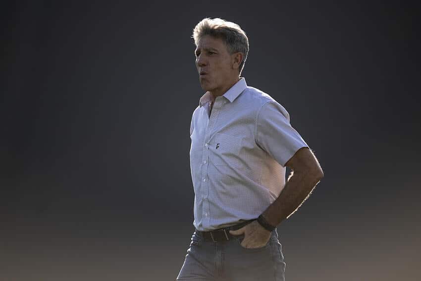 S&Eacute;RIO ISTO? Prov&aacute;vel refor&ccedil;o do Gr&ecirc;mio &eacute; divulgado e torcida entra em DESESPERO