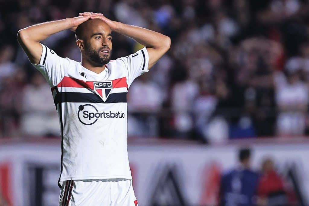 Confirmado, P&Eacute;SSIMA not&iacute;cia: Lucas Moura sofre LES&Atilde;O no S&atilde;o Paulo e TEMPO DE RECUPERA&Ccedil;&Atilde;O vaza na web