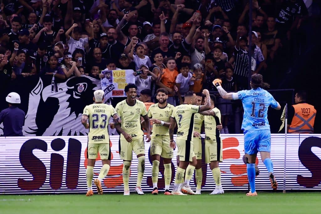 N&Atilde;O FICA, ADEUS! Veterano do Corinthians n&atilde;o segue no clube em 2024