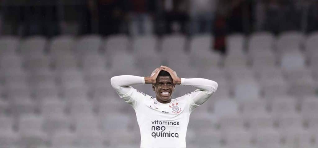 Pegou muito mal: Corinthians comete GAFE PESADA na web e PASSA VERGONHA inacredit&aacute;vel