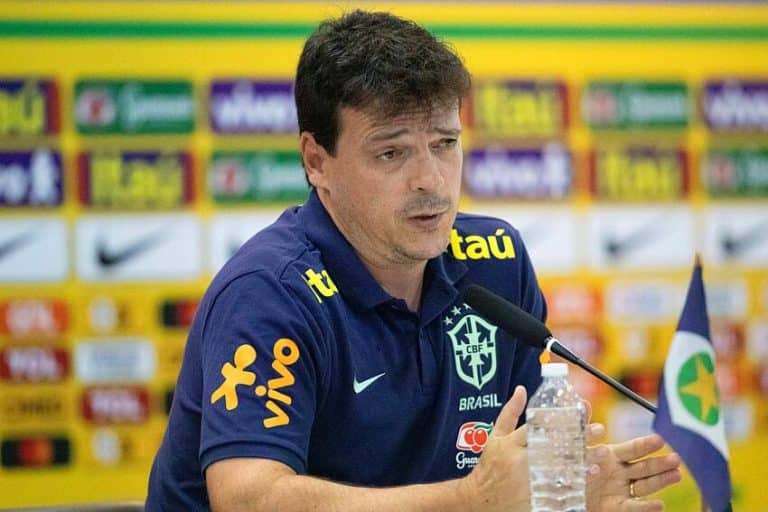 AL&Ocirc; DINIZ! Ex-jogador do Fluminense tem desempenho SURREAL na Europa e torcedores pedem URGENTE atleta&nbsp;na&nbsp;Sele&ccedil;&atilde;o Brasileira