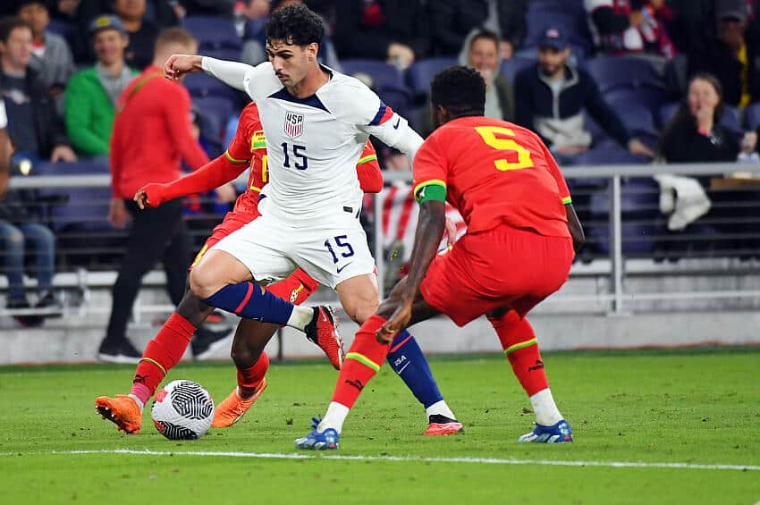 Jogador do Internacional tem atua&ccedil;&atilde;o ESPETACULAR e deixa gringos IMPRESSIONADOS