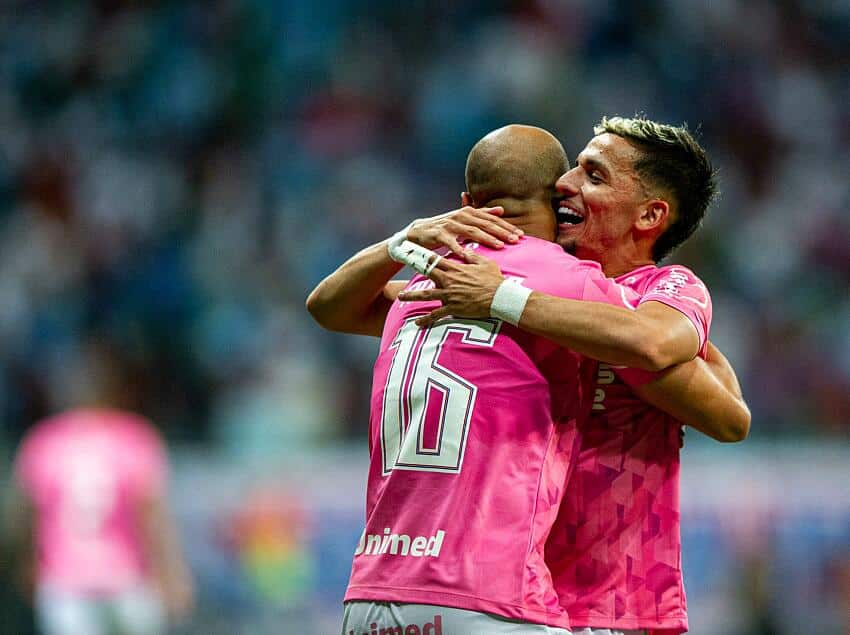 IMPRESSIONANTE! Vit&oacute;ria do Bahia contou com um fato INACREDIT&Aacute;VEL