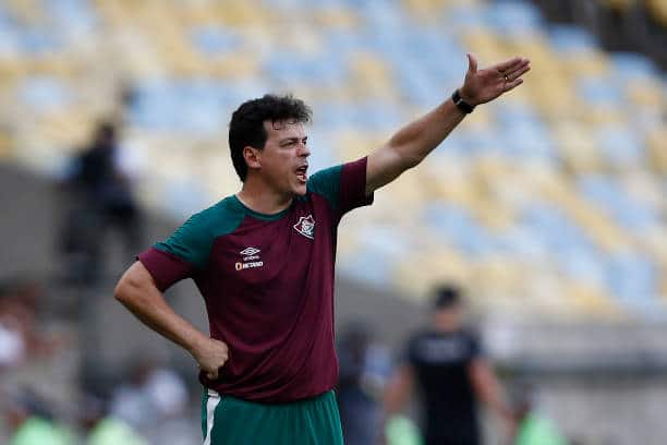 Diniz perde PACI&Ecirc;NCIA e d&aacute; ESPORRO em jogadores do Fluminense, mas a melhora n&atilde;o vem