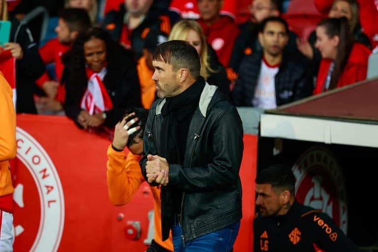 Renova&ccedil;&atilde;o colorada! Internacional estuda AMPLIA&Ccedil;&Atilde;O DE CONTRATO com destaque do time