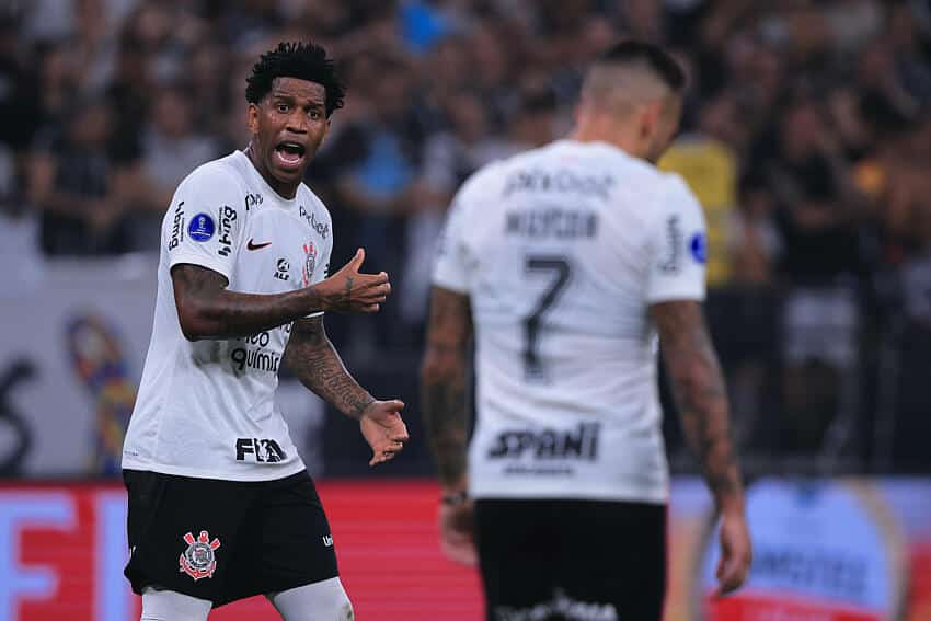 N&Atilde;O FICA, ADEUS! Veterano do Corinthians n&atilde;o segue no clube em 2024